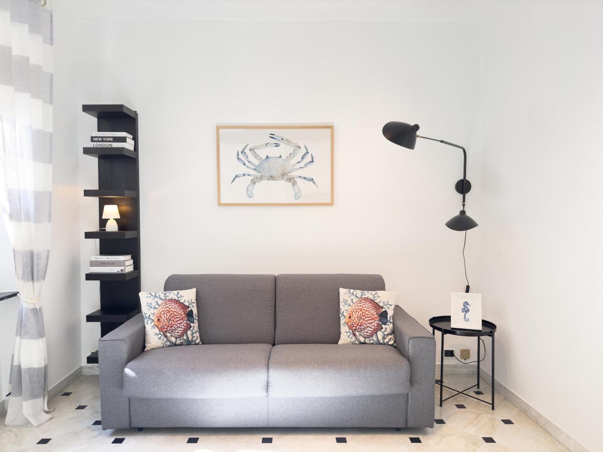 Cozy Flat 200m From The Sea *